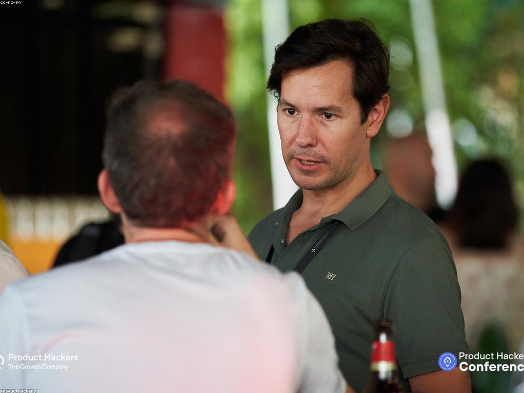 កម្មវិធីជាមួយ: វិធីសាស្រ្តច្នៃប្រឌិតក្នុងការផ្សព្វផ្សាយ